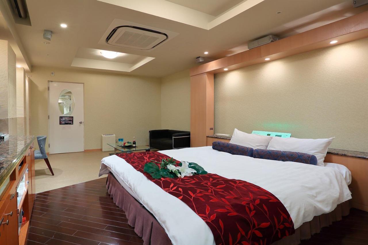 Hotel Axis -アクシス- (Adults Only) Osaka Exteriör bild