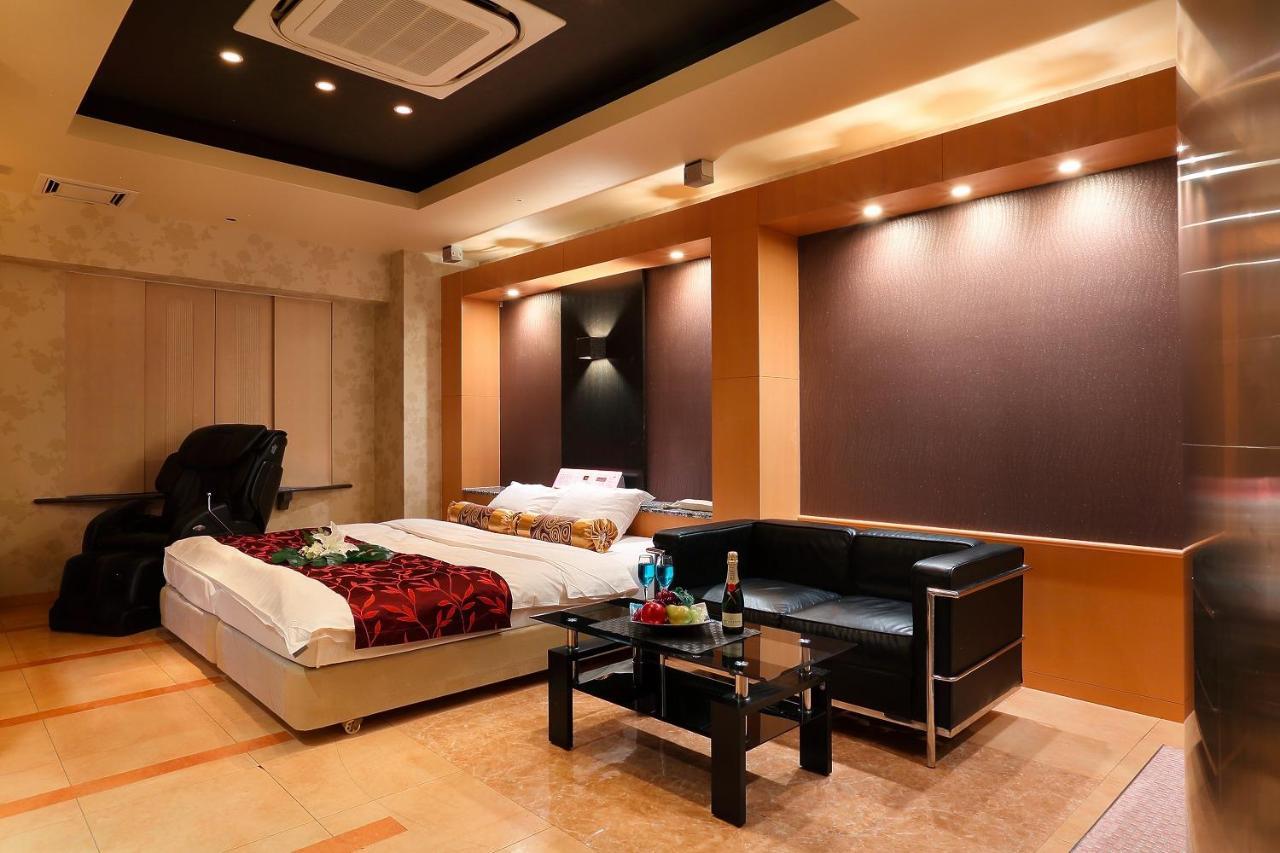 Hotel Axis -アクシス- (Adults Only) Osaka Exteriör bild